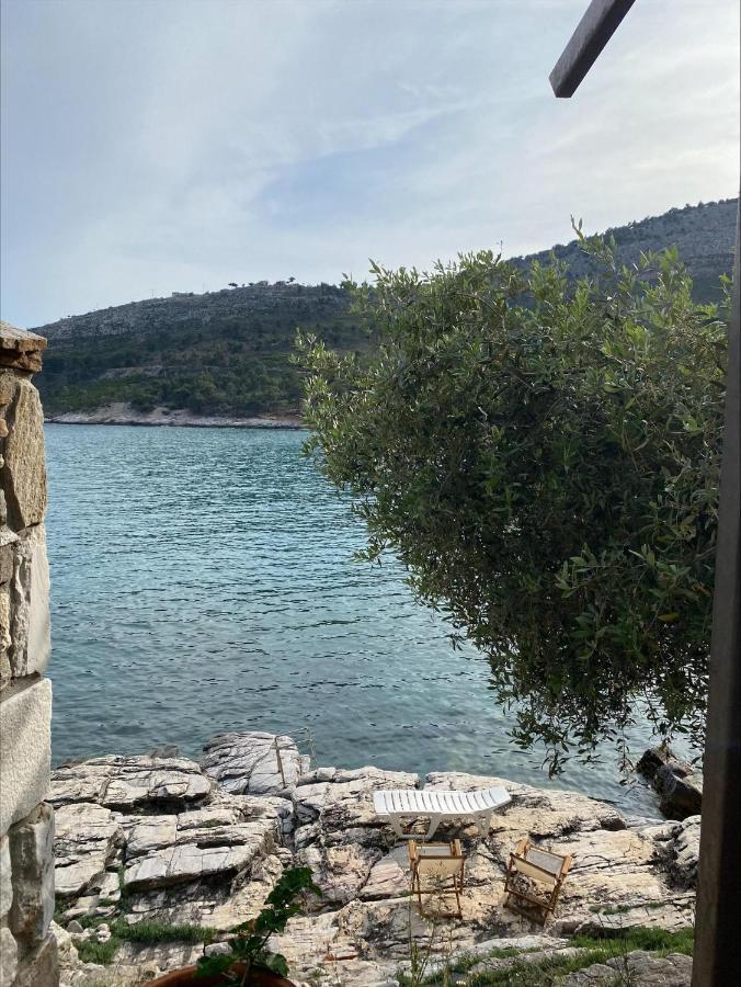 Petra Mare *